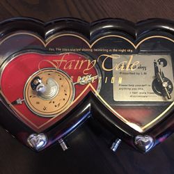 Music Jewelry Box Excellent Condition Like New No Battery Nedded