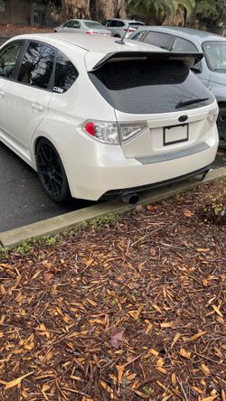 Subaru hatch spoiler 08-14