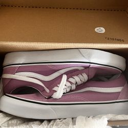 Vans sz 9 Women’s & 7.5 Men’s W/Box