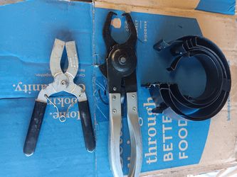 Piston ring installer