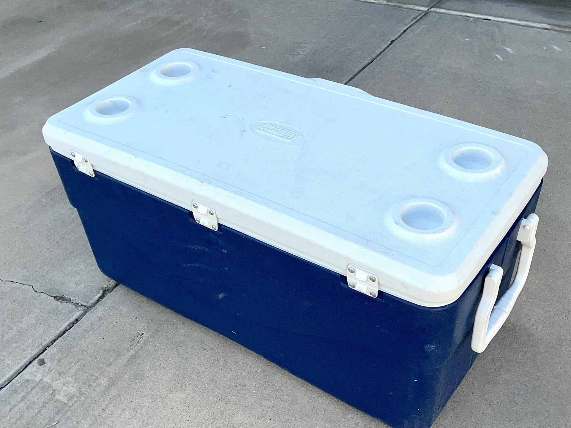 COLEMAN COOLER XTREME 120QT 190CANS MINT CONDITION