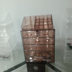 Make Up Storage