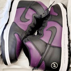 Size 10.5 Men's Nike Dunk High Fragment Purple Wine Casual Shoes DJ0382-600.
