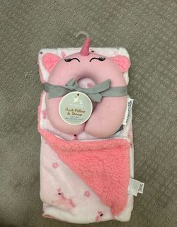 Unicorn pillow and throw
