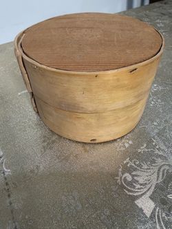 Vintage Handmade Round Bentwood Box w/ Lid Thin Wood Primitive Folk Art