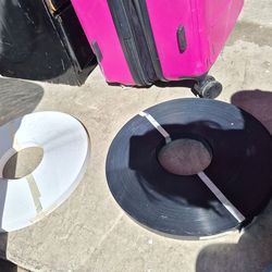 2 Full Rolls Of Teknaform PVC Edgebanding
