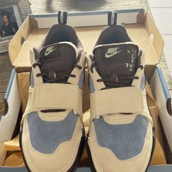 Nike Cactus Jack Jaxxx 