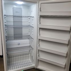 2020 Frigidaire Freezer (Delivery Available )