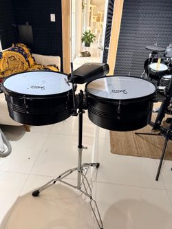 Timbales Glarry 13" & 14" con Base y Cencerro - Prácticamente Nuevos