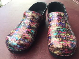 Dansko clogs clearance size 42