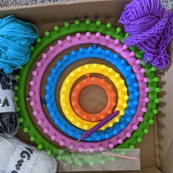 Loom Knitting Set