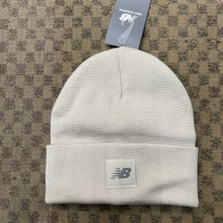 NWT New Balance Beanie 