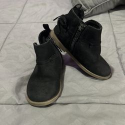 $5 used toddler girls boots size 7