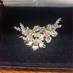 Vintage Brooch