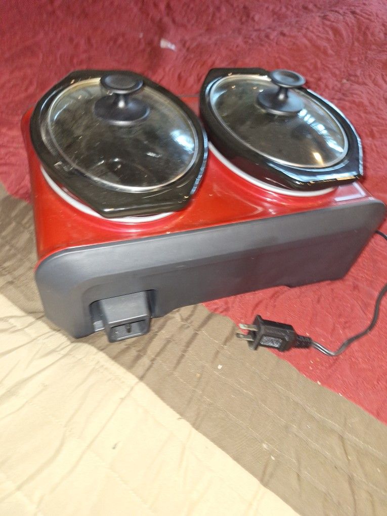 Double Party Crocpot