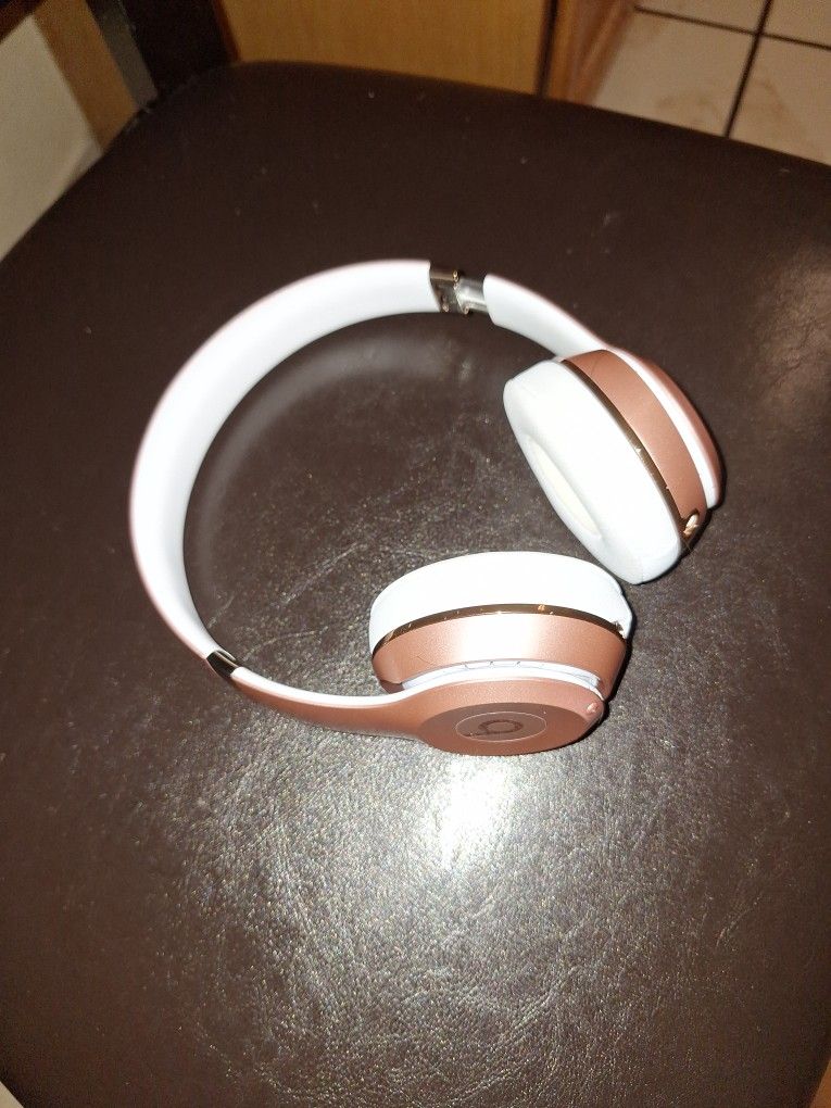 SOLO PINK 3 BEATS