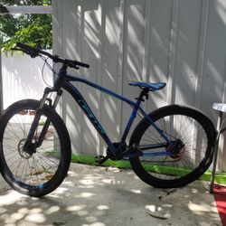 Bicicleta De Montaña Talla 29 Por 150