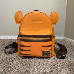 Lounge Fly Brand New 