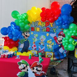 Super Mario Balloon Garland 