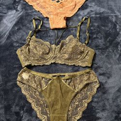 Women’s Bras And Panties
