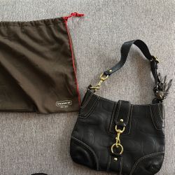 Coach Black Signature Leather Shoulder Bag + Dust Bag