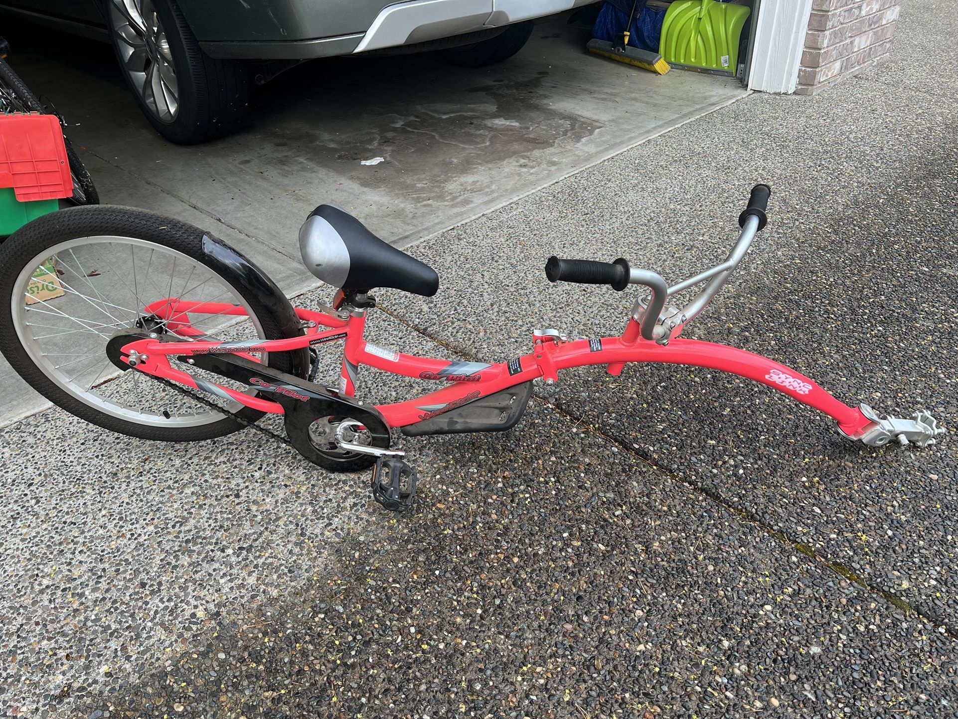 WeeRide 20in Co-Pilot Bike Trailer