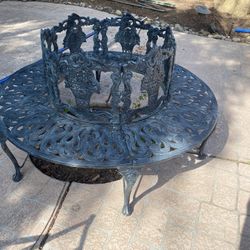 Iron Patio Table/Chair Set & Tree Chair
