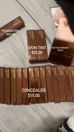 Hourglass makeup