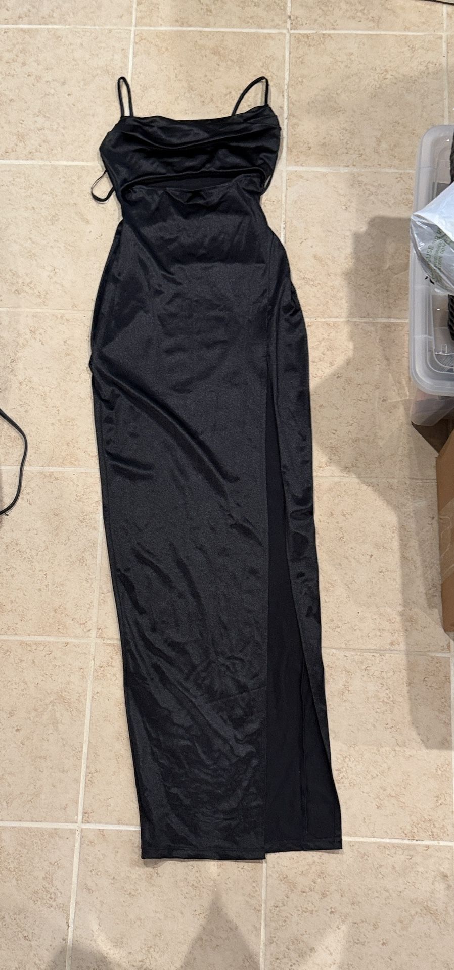 Windsor Sleek Black Maxi Dress