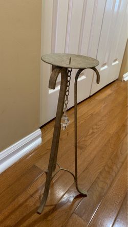 CANDLE HOLDER