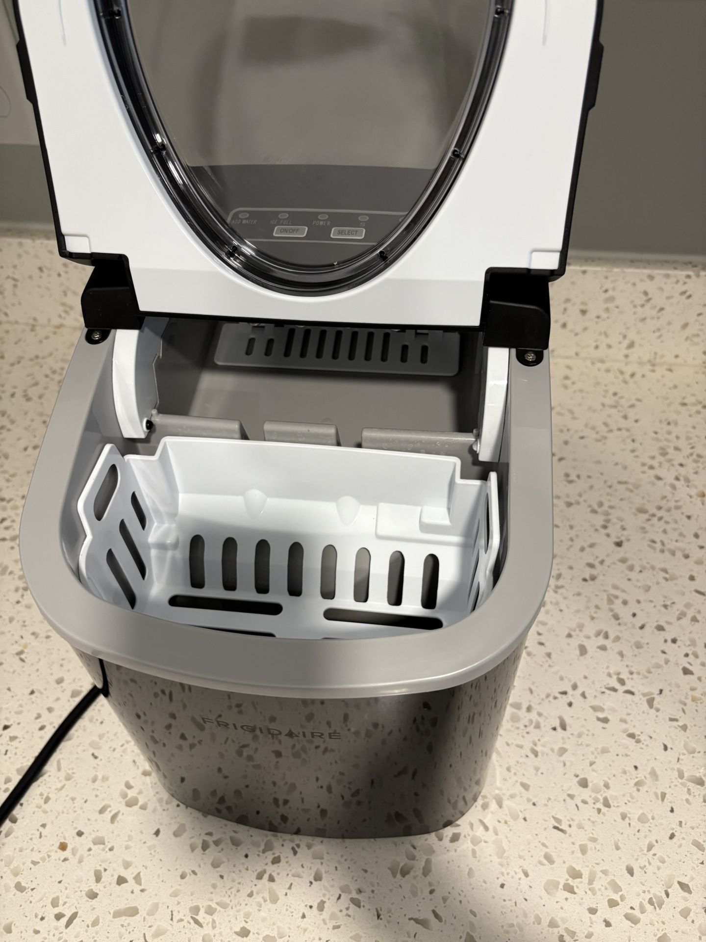 Ice Maker