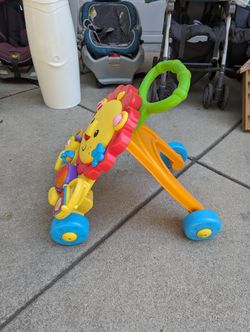 Baby Walker Fisher Price