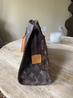 Vintage(60’s/70’s) Louis Vuitton Monogram Triangle Bag for Sale in  Marietta, GA - OfferUp
