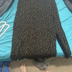 Black Floral Skirt Size 22