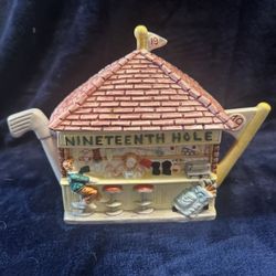“Nineteenth Hole” Golf Club Teapot – Novelty Ceramic – Removable Roof