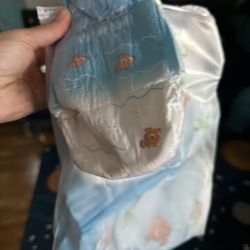 Huggies Swim Diapers Size 4 (free)