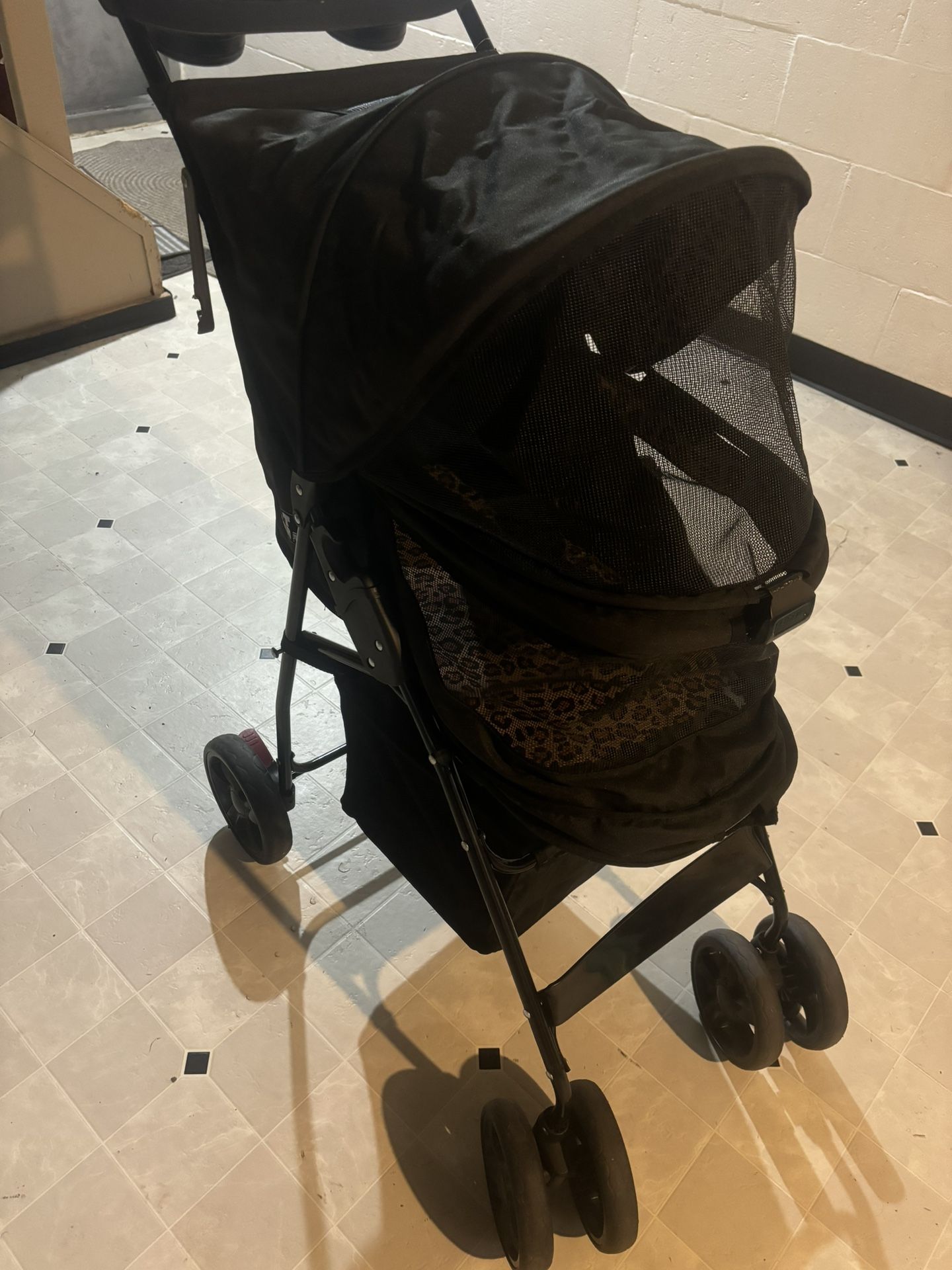 Pet stroller