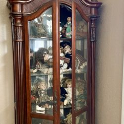 Nice China Cabinet