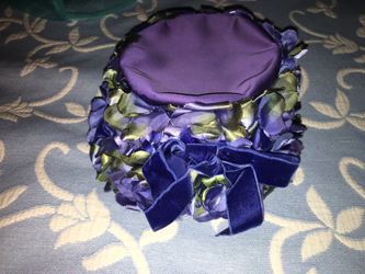 Women's vintage hat