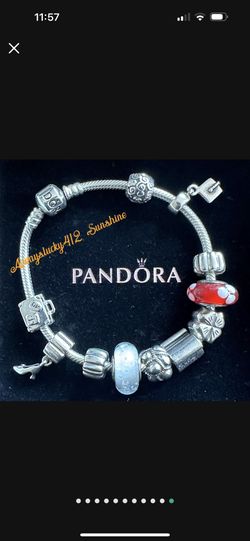 Pandora Bracelet With Charms. Authentic !!!