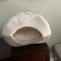 Cat/Dog Comfortable Bed 