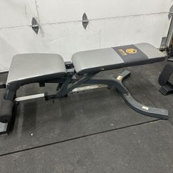 Adjustable Weight Bench. 