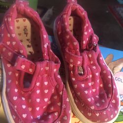 Garanimals Pink Hearts Little Girl Sneakers. Size 6 C