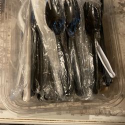 Free New Plastic Utensils 