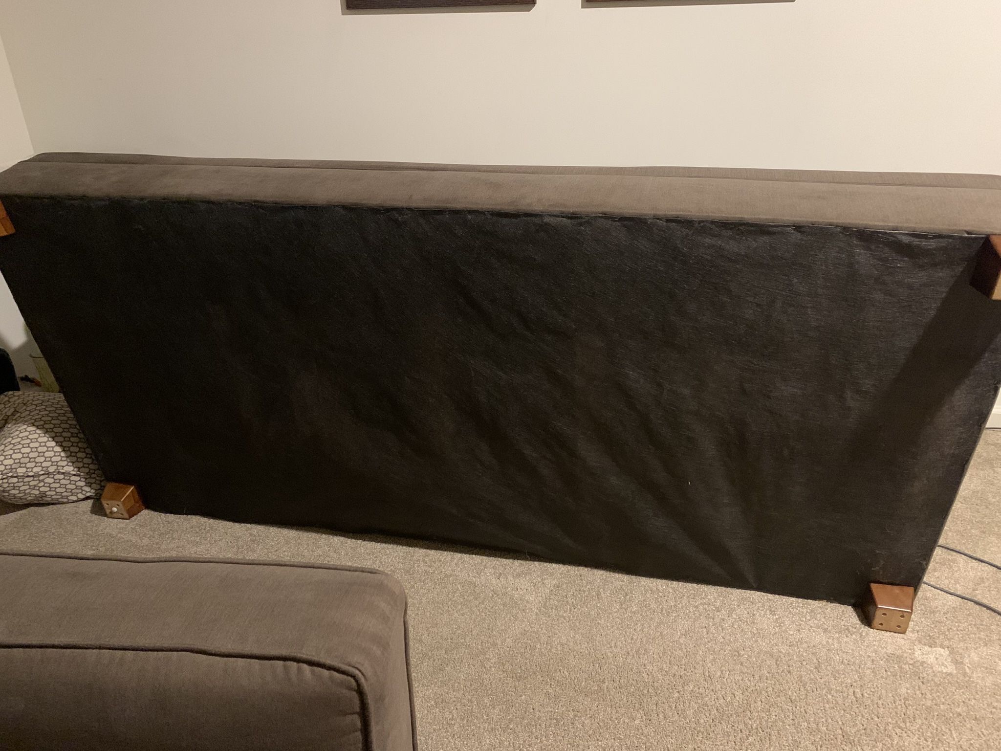 Haverty’s Sofa & Table