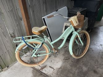Huffy Beach Cruiser