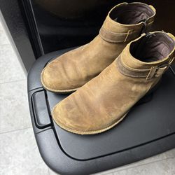 Merrell Woman Boots Size 8