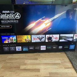 Vizio 70" Smart TV w/Wall Mount