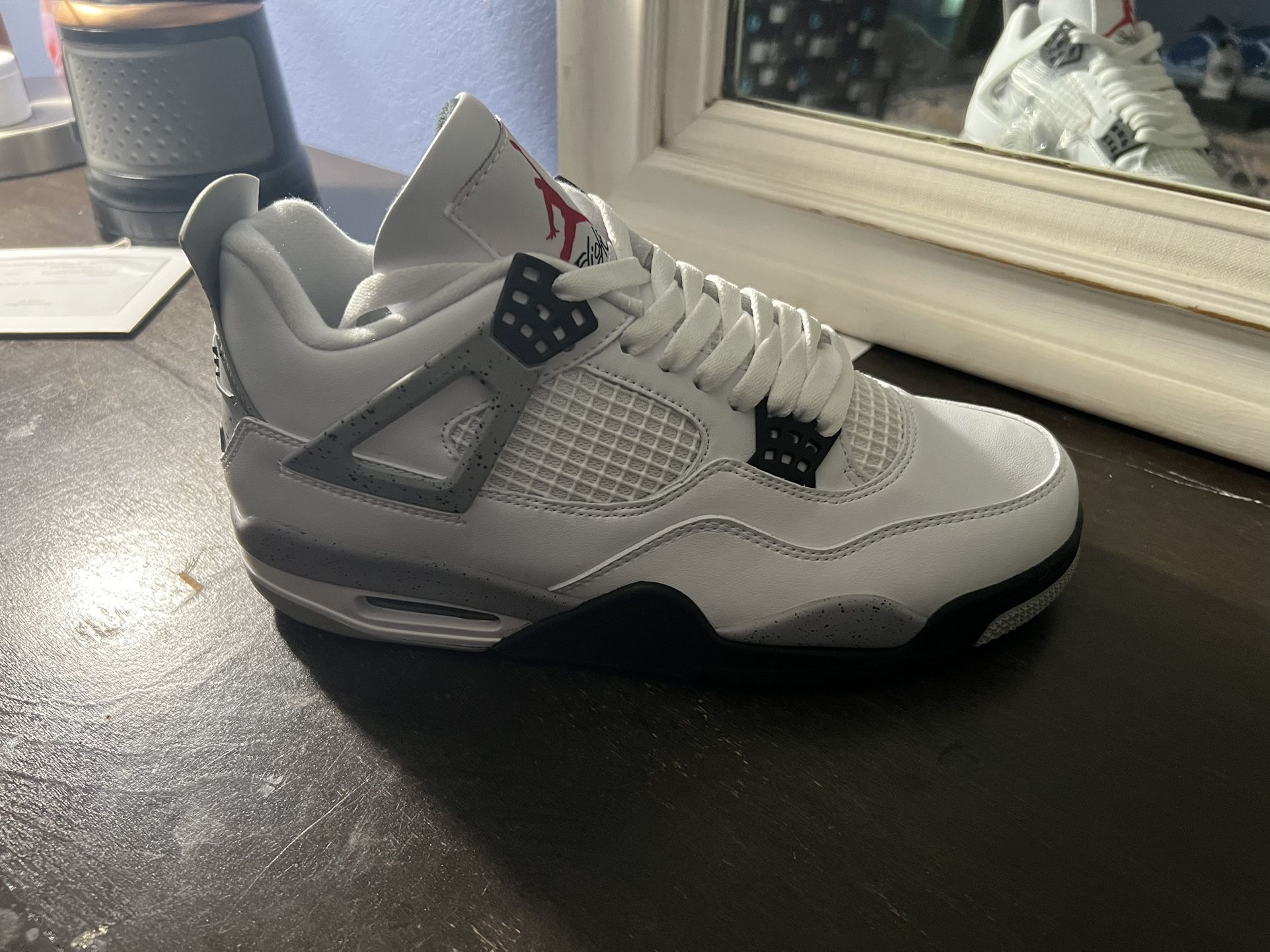 Jordan 4 Retro Men Size 7, 7.5 , 8, 8.5 , 9, 9.5, 10, 10.5, 11, 12, 13