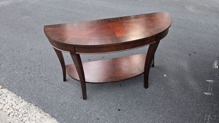 Brown entry way table
